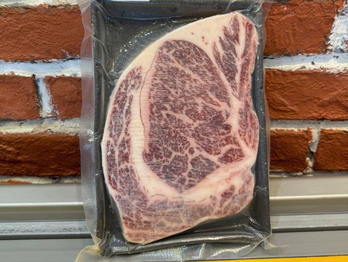 than-lung-bo-wagyu-a4-1