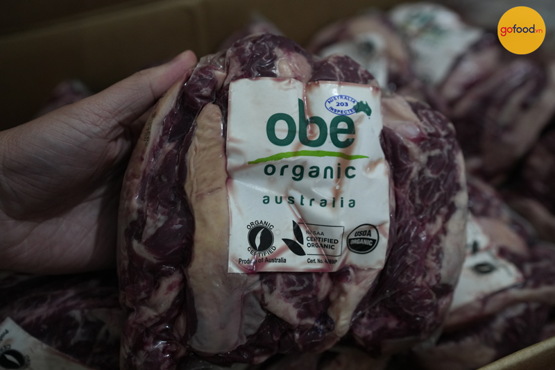 Các sản phẩm thịt bò hữu cơ Obe được đóng túi hút chân không