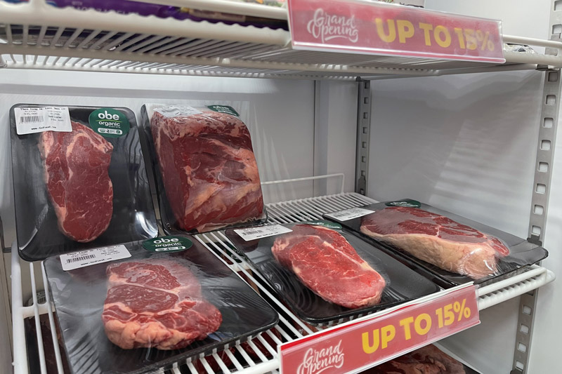 Tủ thịt bò tươi với đa dạng phần cut từ thịt bò Úc Obe Organic