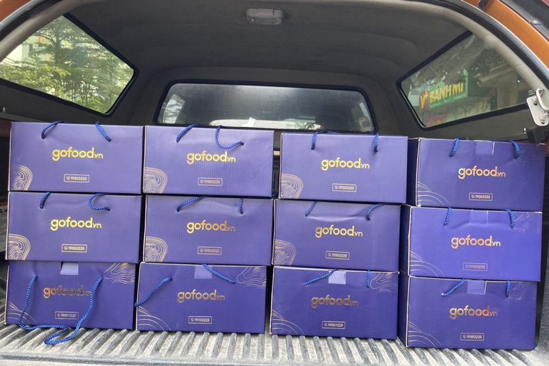 Những hộp quà Tết được Gofood giao đi cho khách hàng