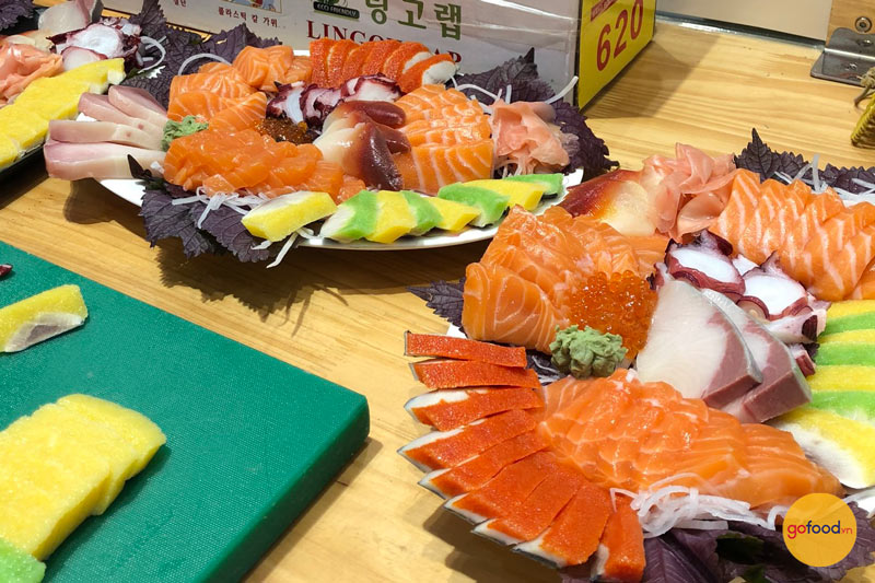 Sashimi thanh mát tinh khiết tại Gofood