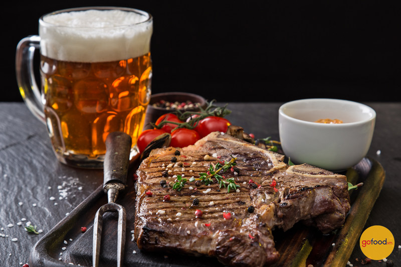 Trải nghiệm vị giác mới mẻ với Steak cùng bia
