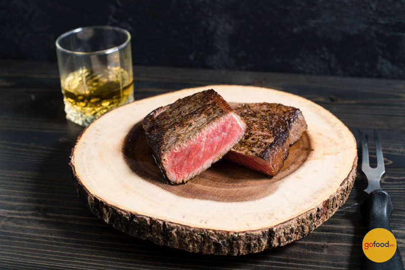 Steak thịt bò Kobe - thịt bò đắt nhất thế giới