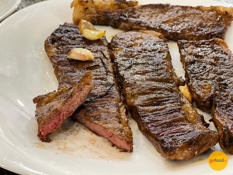 Món Steak đạt chuẩn độ chín Medium