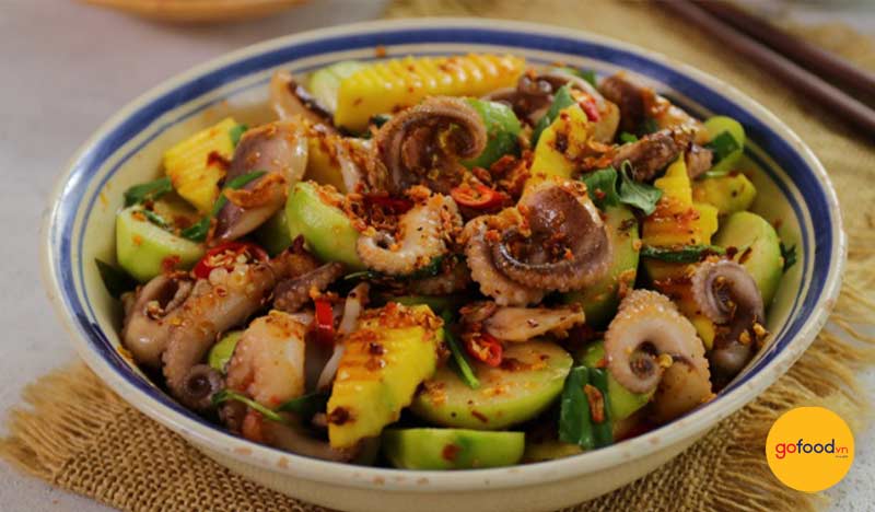 M&oacute;n bạch tuộc trộn c&oacute;c non 