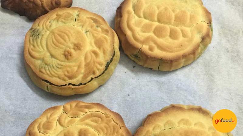 B&aacute;nh trung thu nướng bị nứt khi nướng 