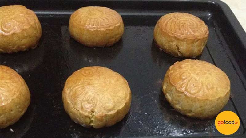 B&aacute;nh trung thu nướng bị phồng 
