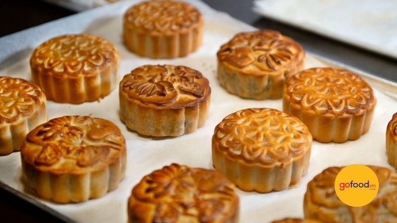 Calo của một chiếc b&aacute;nh trung thu th&ocirc;ng thường l&agrave; bao nhi&ecirc;u?