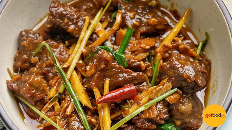 M&oacute;n dẻ sườn b&ograve; kho gừng ngon đậm vị 
