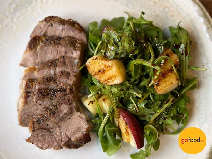 Nạc cổ heo Iberico - Iberico pork collar 