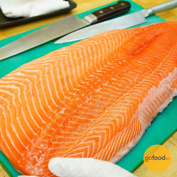 Cá hồi Na Uy nguyên mảnh