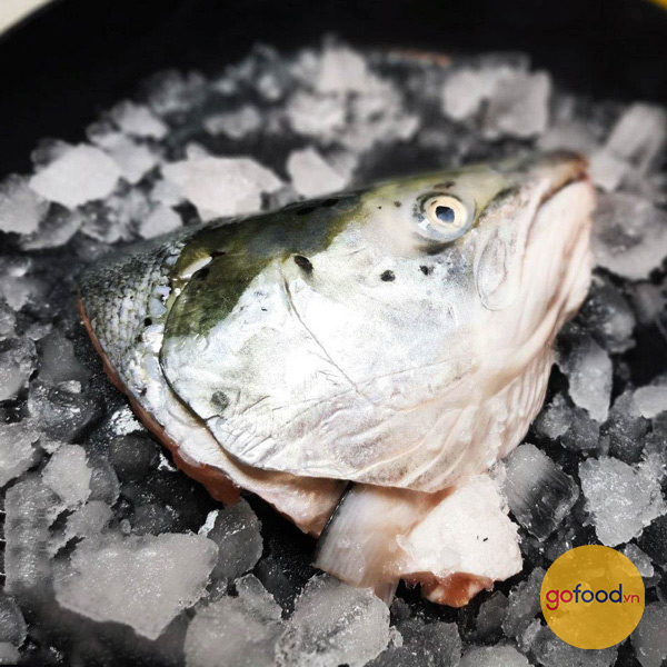 Đầu cá hồi hữu cơ Nauy tươi - Fresh Organic Salmon's Head