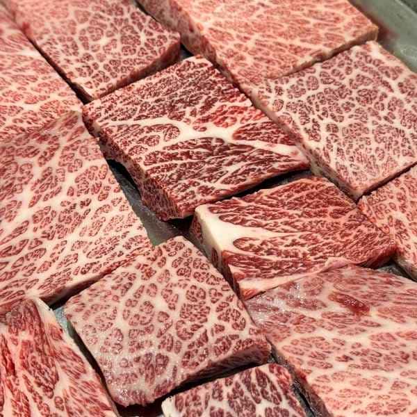 Sườn bò Wagyu A4 - Chuck Rib - Cắt nướng