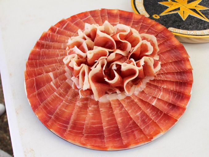 Đùi heo muối mini không xương Jamon de Cebo Iberico 50% Raza Iberica