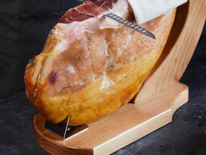 Đùi heo muối Serrano Montesano - Đùi sau heo trắng nguyên xương