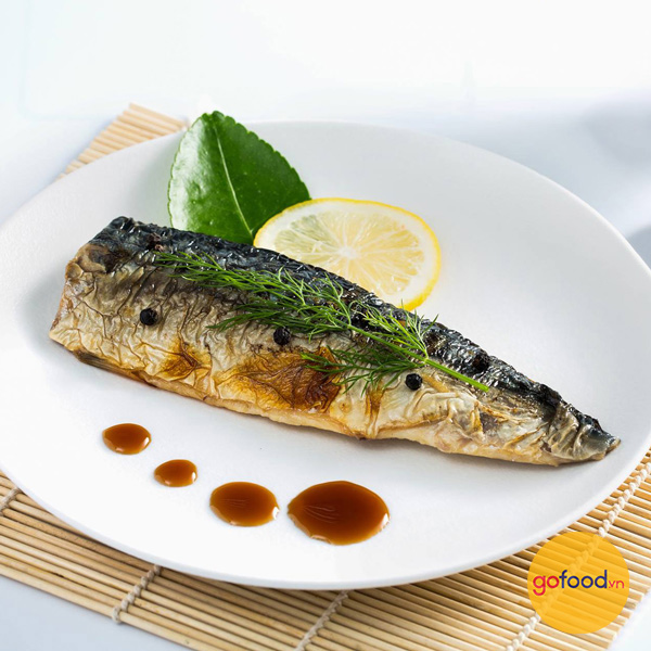 Cá Saba nướng muối