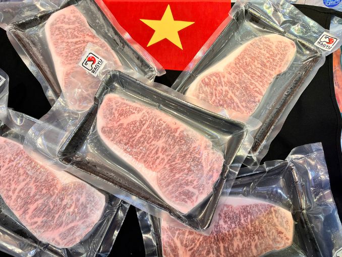 Thịt thăn ngoại bò Wagyu F1 - Striploin Wagyu Beef F1