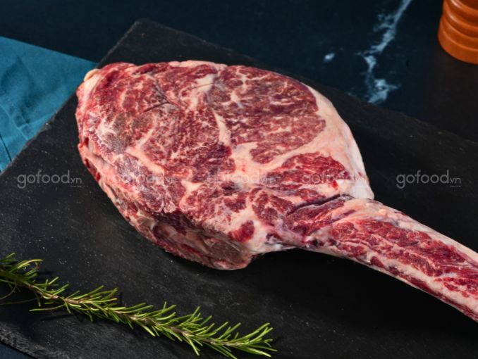 Sườn Tomahawk Wagyu Úc King River MB 6-7