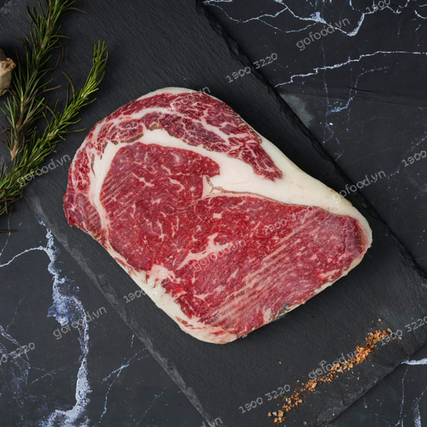 Thăn lưng Wagyu Úc King River MB 6-7 - Cube roll Wagyu King River MB 6-7 - Cắt steak