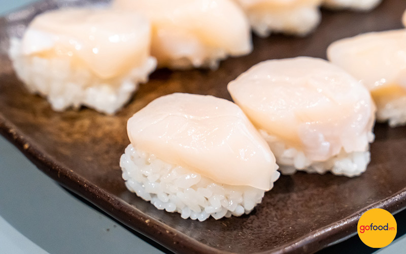 Cách làm sushi sò điệp vô cùng đơn giản