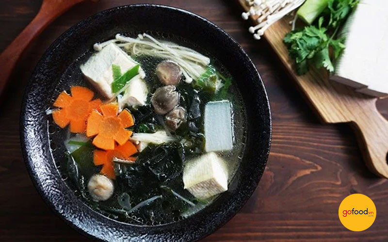 Canh rong biển chay