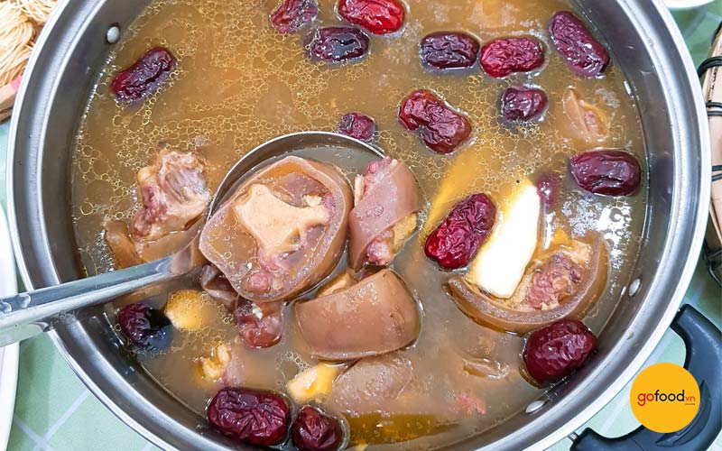 ham-duoi-bo-thuoc-bac