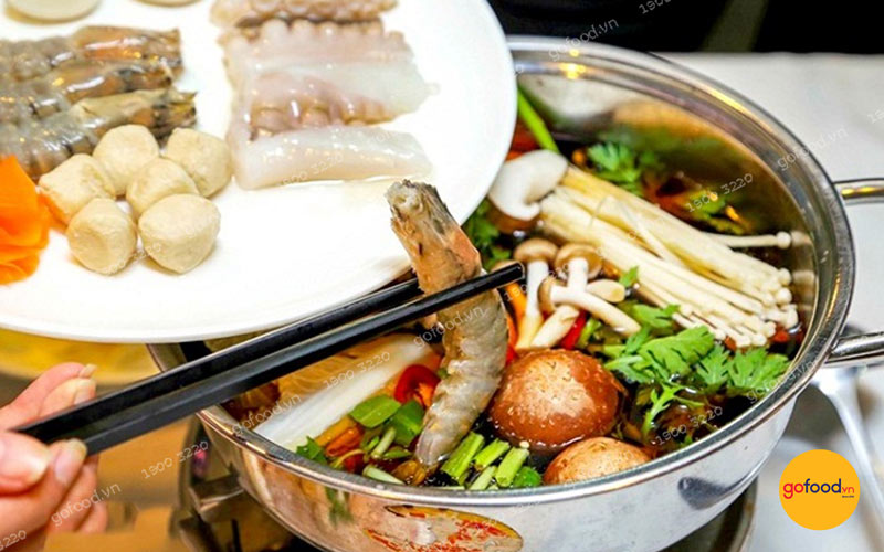 Lẩu nấm hải sản