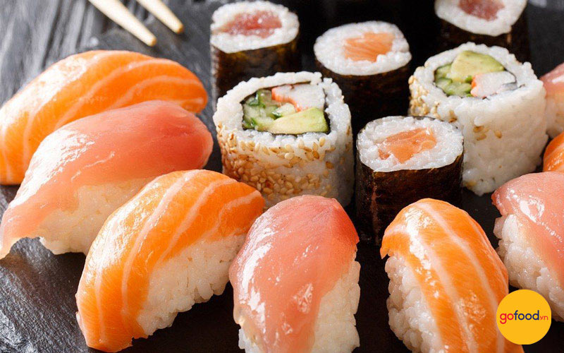 Sushi cá hồi Nigiri