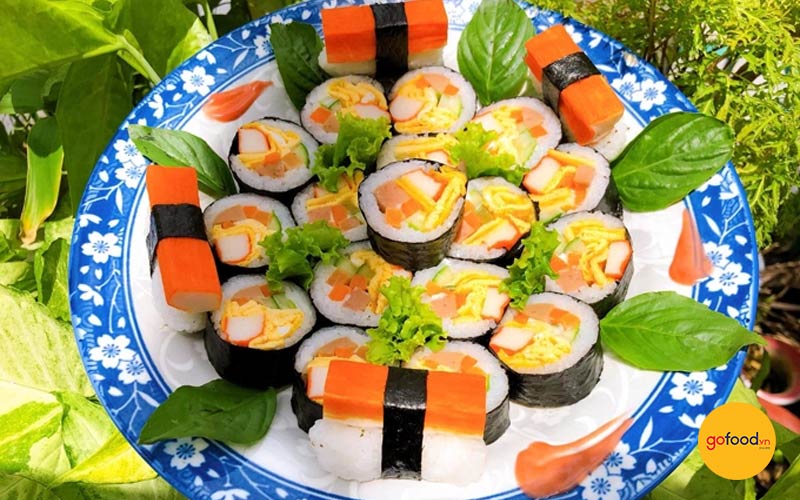 Cơm cuộn thanh cua