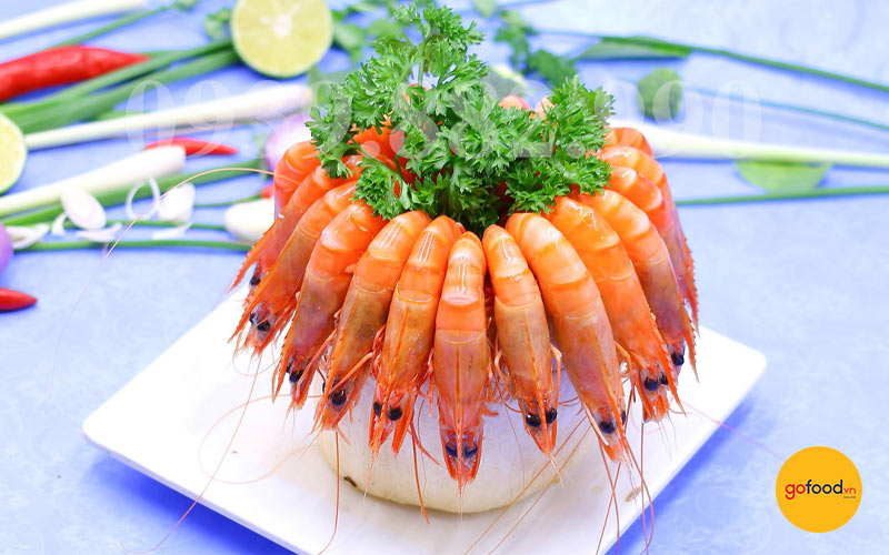 T&ocirc;m s&uacute; hấp nước dừa