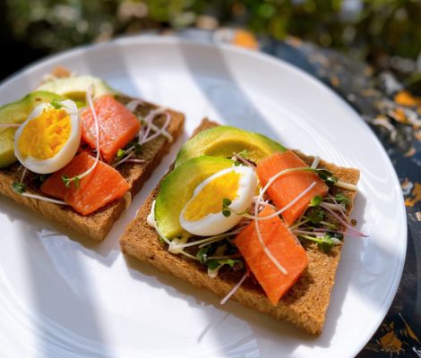 Độc lạ đổi vị với cá hồi xông khói, thanh đạm, nhẹ bụng