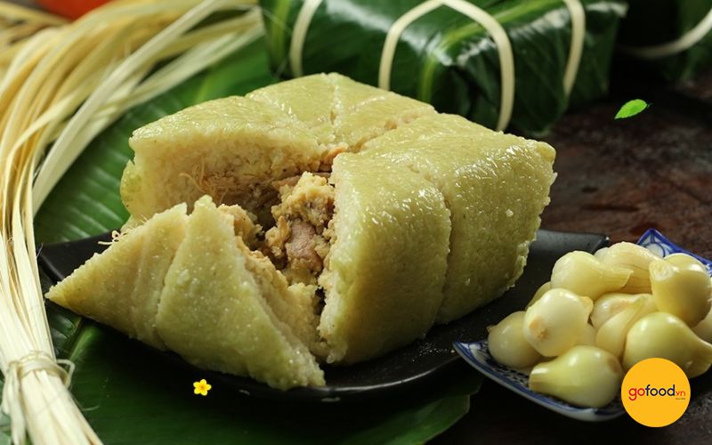 H&agrave;nh muối ăn k&egrave;m b&aacute;nh chưng giải ngấy