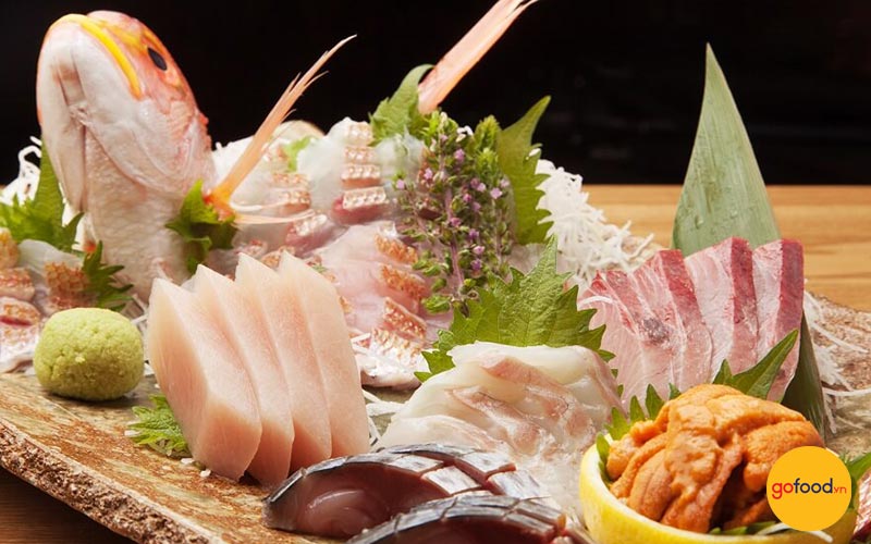 Sashimi và sushi chuẩn Nhật tại Naked Sushi & Sashimi Saigon