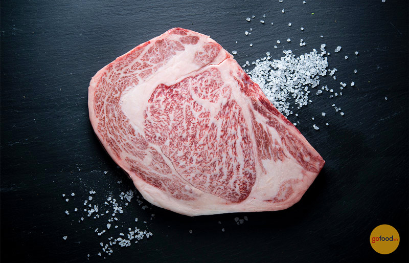 than-lung-bo-wagyu-a5-ribeye_1