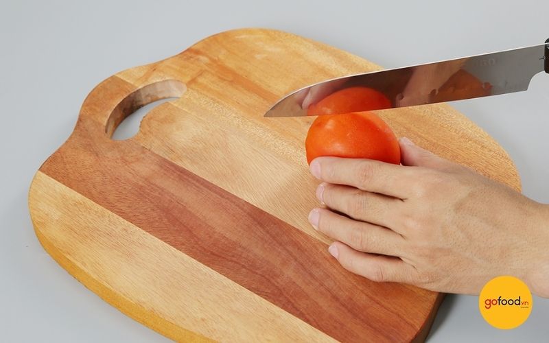 Thớt gỗ xà cừ sở hữu nhiều ưu điểm tuyệt vời