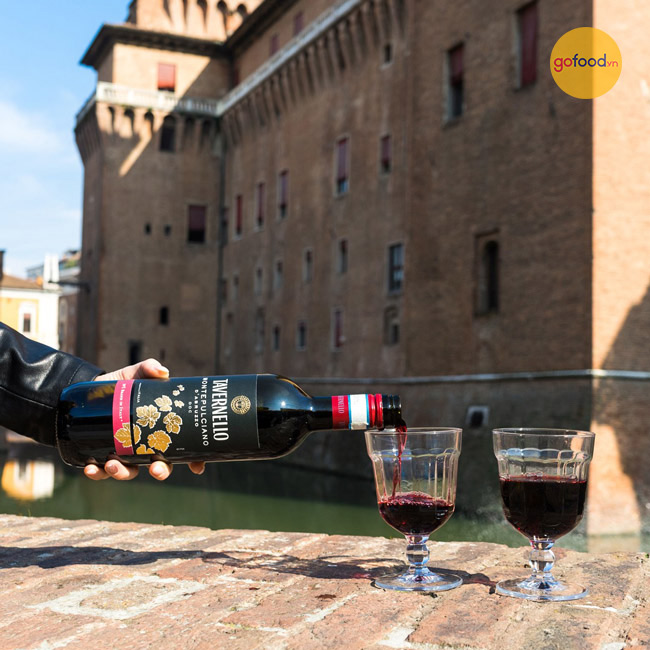 Rượu được làm từ giống nho Montepulciano nổi tiếng