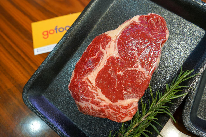 Liện hệ Gofood ngay để sở hữu những miếng thịt bò Úc chất lượng