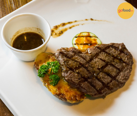 MÓN STEAK TỪ THỊT BÒ NHẬP KHẨU CỰC CHẤT LƯỢNG DO KHÁCH HÀNG GOFOOD CHẾ BIẾN