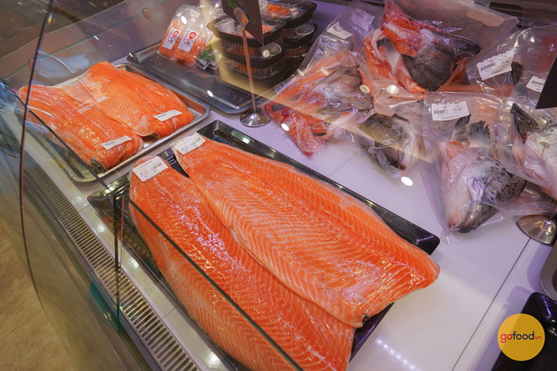 Gofood là đơn vị nhập khẩu cá hồi Nauy Global GAP trực tiếp từ Nauy theo đường bay