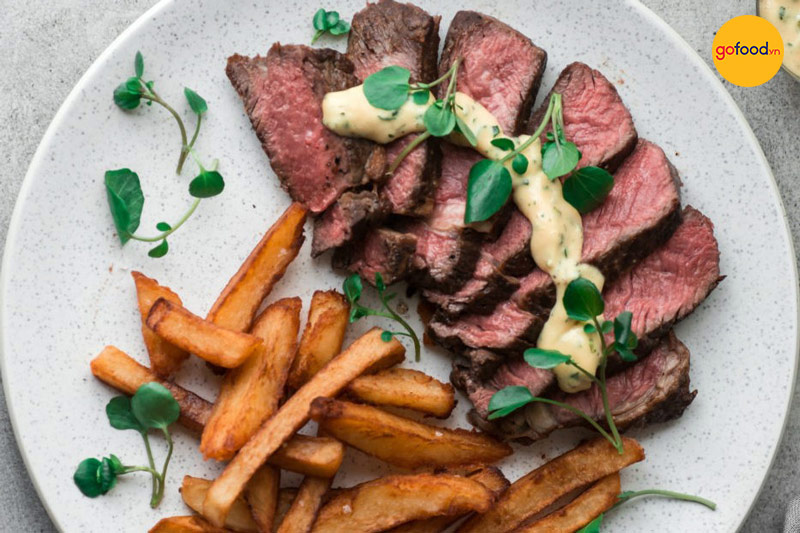 Steak bò Úc có vị ngọt chân thật từ giống bỏ ăn cỏ 100%