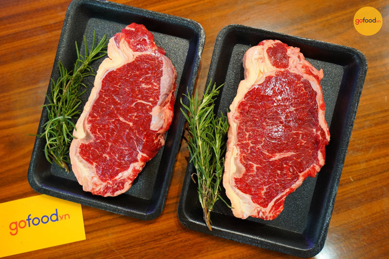 Khi lựa chọn thịt bò Úc tươi nên quan sát cách phân bố của các vân mỡ