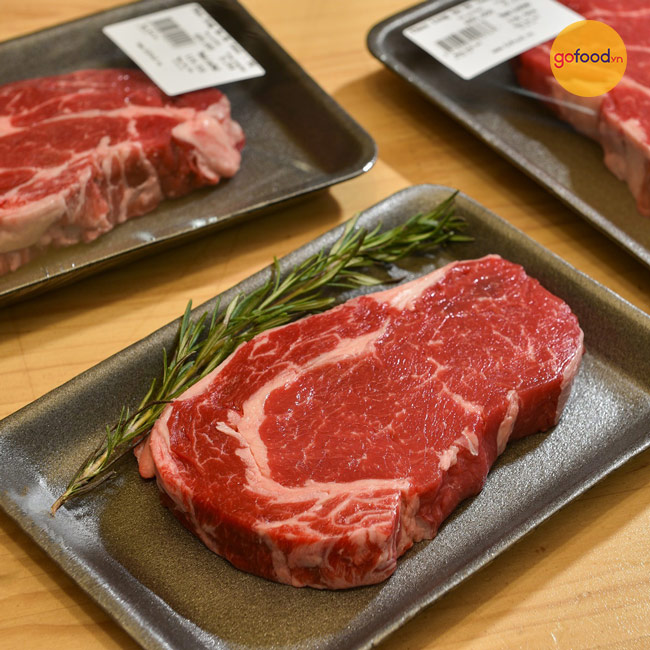 Thịt bò Úc nhập khẩu chính hãng có các thớ thịt mịn