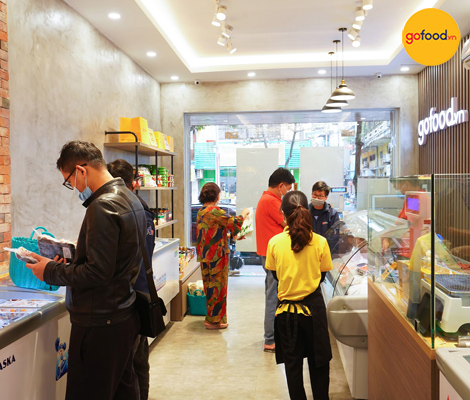KHÔNG KHÍ RỘN RÀNG NGÀY KHAI TRƯƠNG CỬA HÀNG GOFOOD NGỌC LÂM